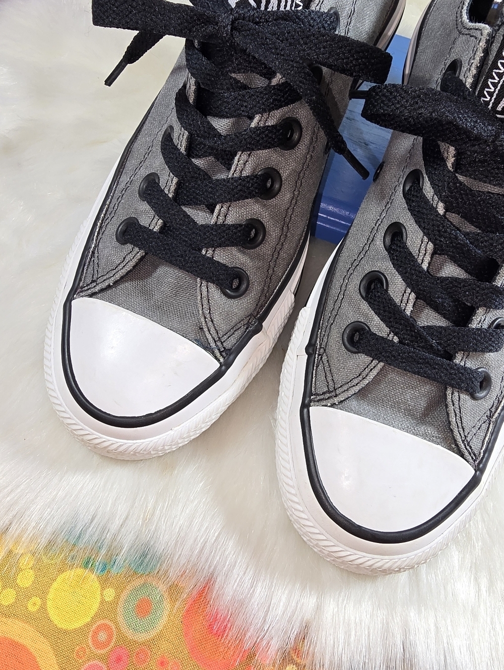 Converse Unisex Charcoal & White Canvas Low Top Sneakers with Black Accents - Picture 1 of 12